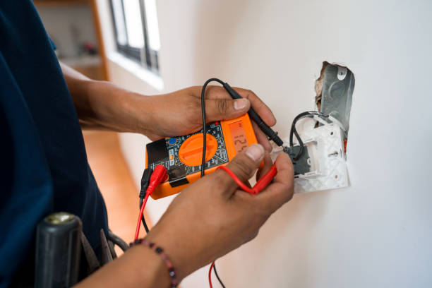 Best Circuit Breaker Repair  in Flower Hill, NY