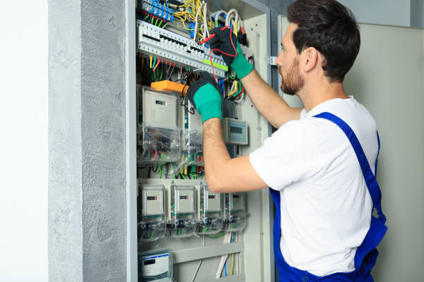 Best Electrical Contractors for Businesses  in Flower Hill, NY